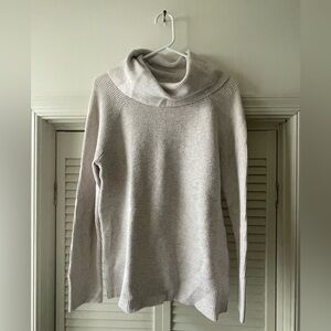 Loft Beige Cowl Neck Sweater - Medium - Cozy - Stretchy - Great Condition